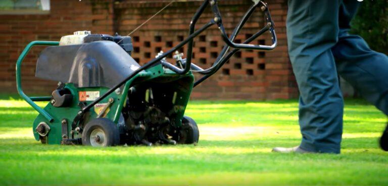 Core aeration machine pulling plugs